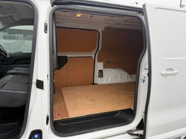Used Vauxhall Vivaro 2020 for sale - 76267522: Photo 10
