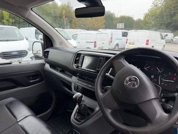 Used Vauxhall Vivaro 2020 for sale - 76267522: Photo 15