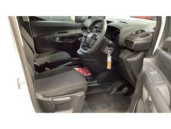 Used Vauxhall Combo 2024 for sale - 76323775: Photo 3