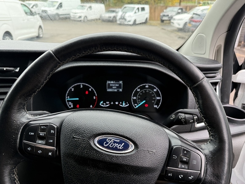 Used Ford Transit Custom 2020 for sale - 76454885: Photo 16