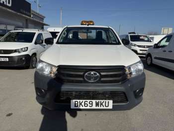 Used Toyota Hilux 2019 for sale - 74156590: Photo