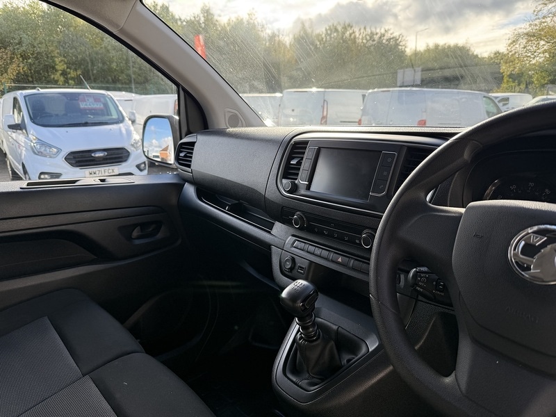 Used Vauxhall Vivaro 2023 for sale - 76352984: Photo 16