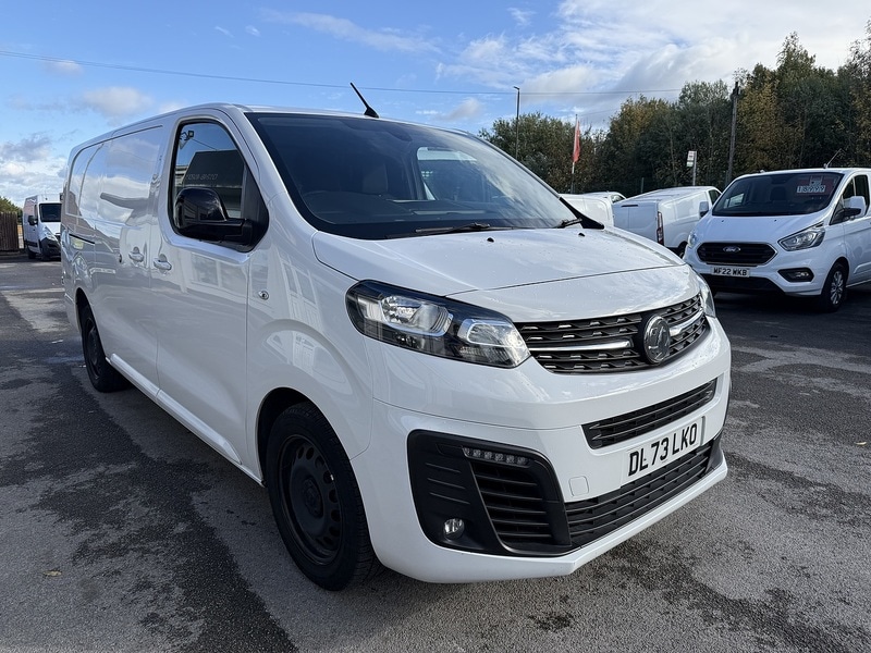 Used Vauxhall Vivaro 2023 for sale - 76352984: Photo 3