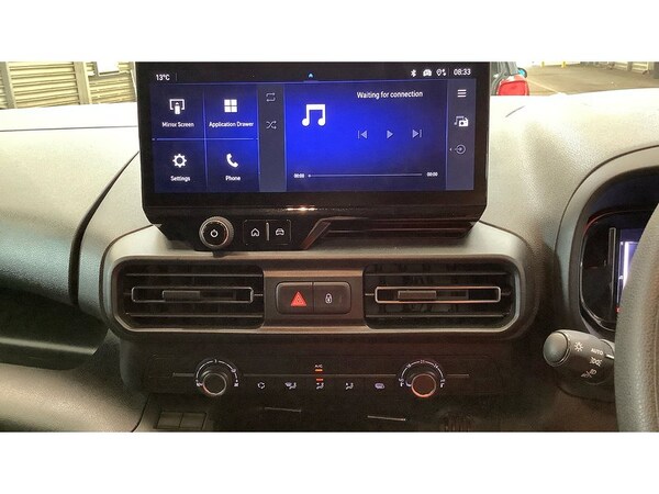 Used Vauxhall Combo 2024 for sale - 76323777: Photo 4