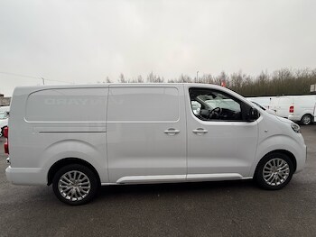 Used Vauxhall Vivaro 2023 for sale - 77007748: Photo