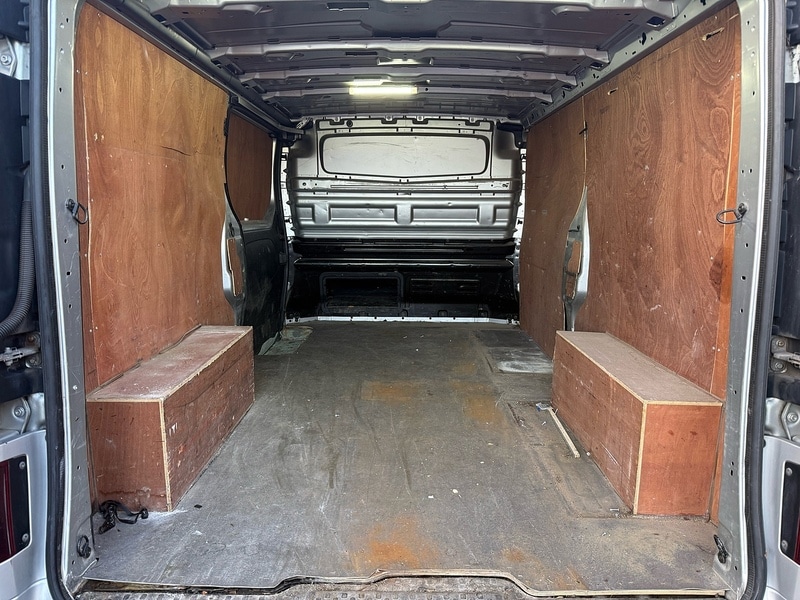 Used Vauxhall Vivaro 2018 for sale - 76736464: Photo 11
