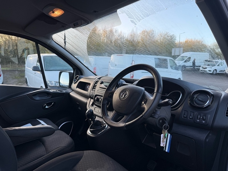 Used Vauxhall Vivaro 2018 for sale - 76736464: Photo 12