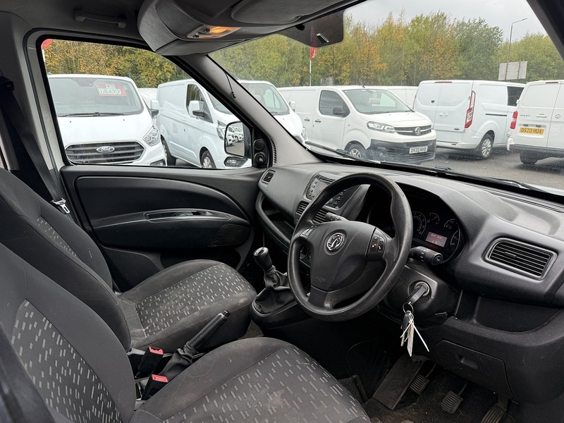 Used Vauxhall Combo 2015 for sale - 76426403: Photo 15