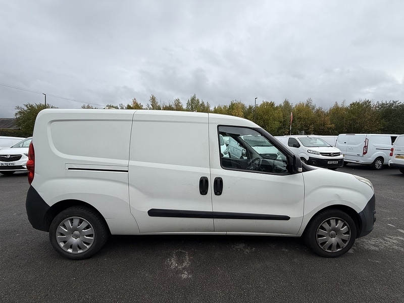 Used Vauxhall Combo 2015 for sale - 76426403: Photo 4