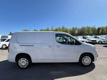 Used Vauxhall Combo 2023 for sale - 79637860: Photo
