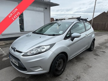 Used Ford Fiesta 2010 for sale - 78709324: Photo