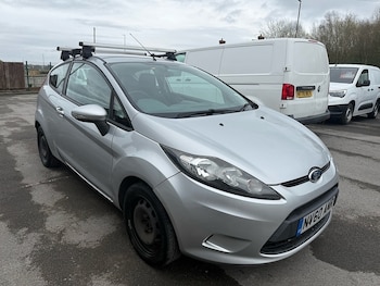 Used Ford Fiesta 2010 for sale - 78709324: Photo