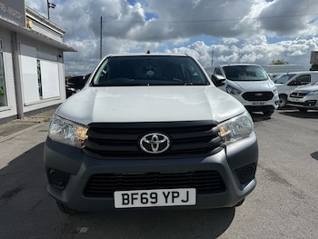 Used Toyota Hilux 2019 for sale - 78583664: Photo