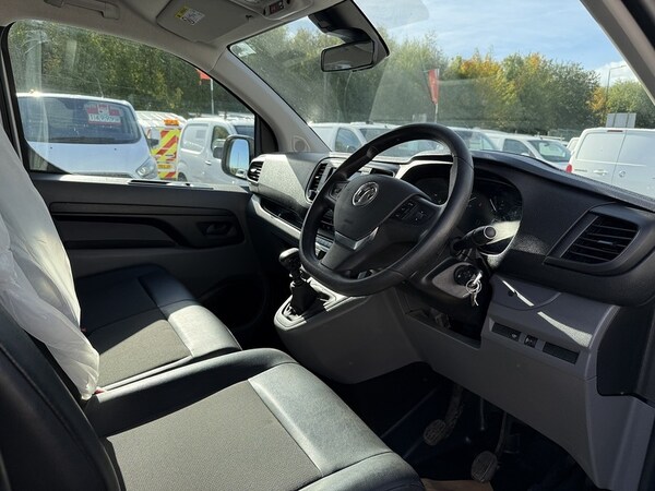 Used Vauxhall Vivaro 2020 for sale - 76106352: Photo 10