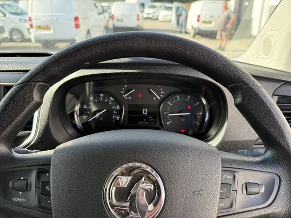 Used Vauxhall Vivaro 2020 for sale - 76106352: Photo 14