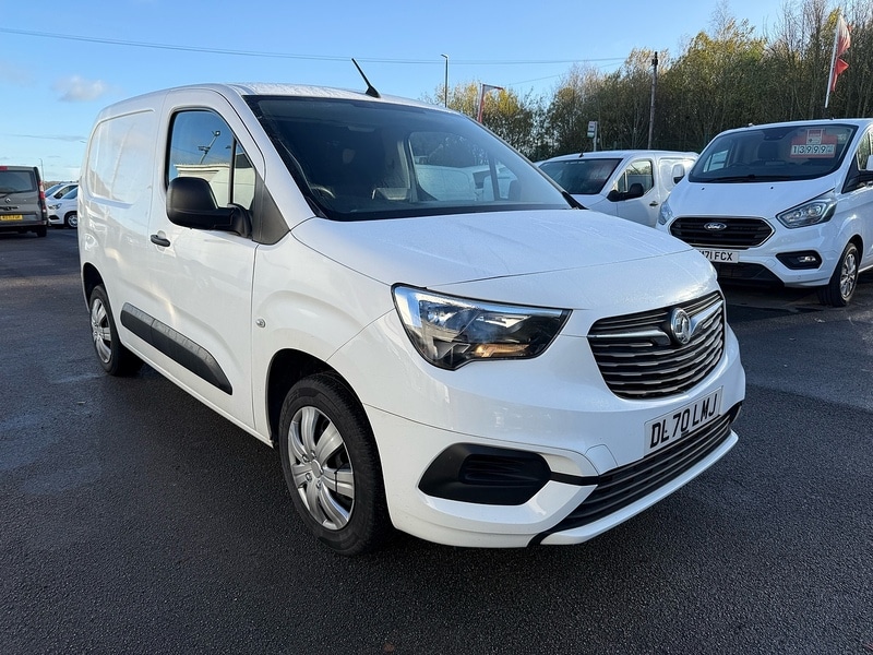 Used Vauxhall Combo 2020 for sale - 76694351: Photo 3