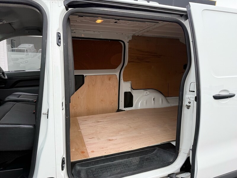 Used Vauxhall Vivaro 2019 for sale - 77007753: Photo 10