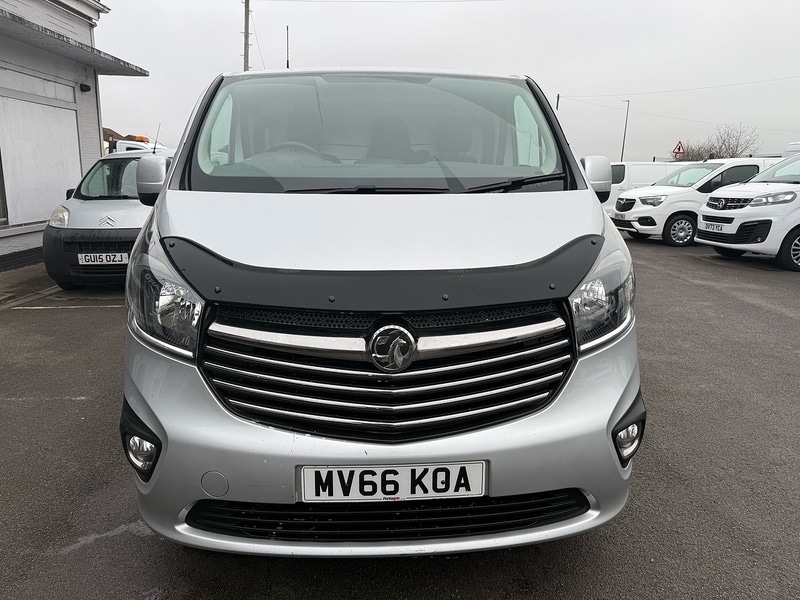 Used Vauxhall Vivaro 2016 for sale - 77129156: Photo 2