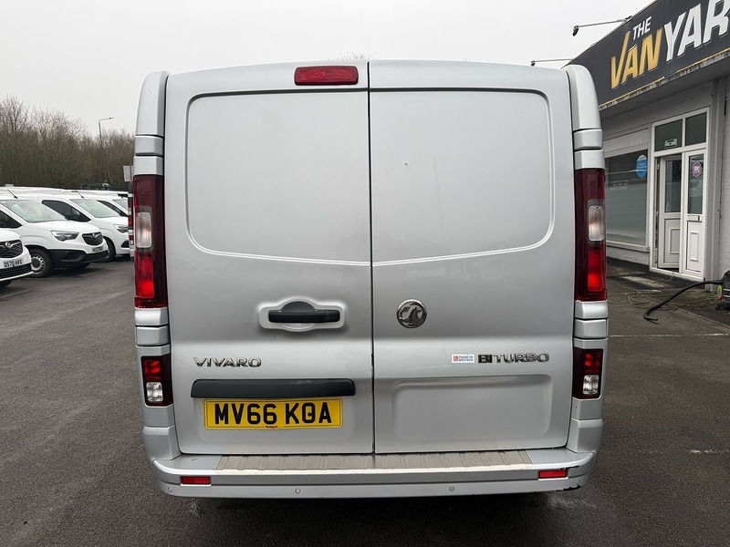 Used Vauxhall Vivaro 2016 for sale - 77129156: Photo 6