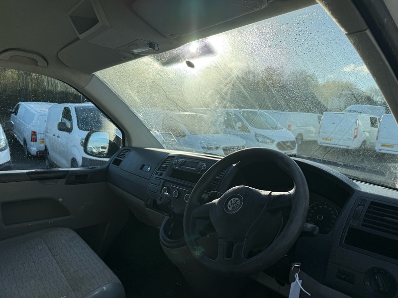 Used Volkswagen Transporter 2013 for sale - 76651076: Photo 11