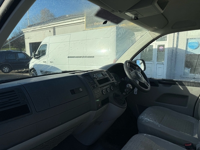 Used Volkswagen Transporter 2013 for sale - 76651076: Photo 9