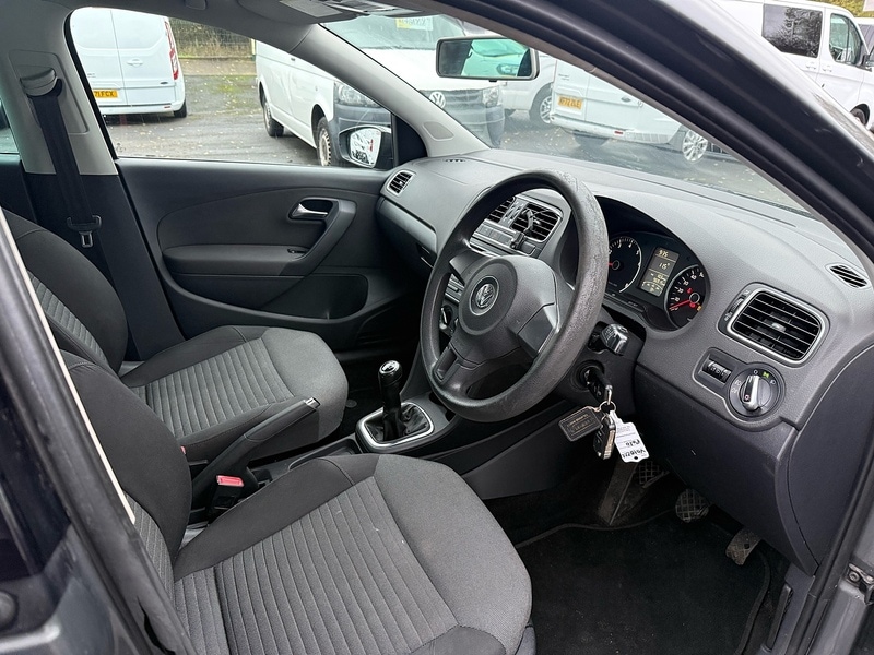 Used Volkswagen Polo 2010 for sale - 76969755: Photo 13