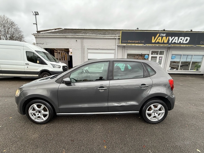 Used Volkswagen Polo 2010 for sale - 76969755: Photo 8