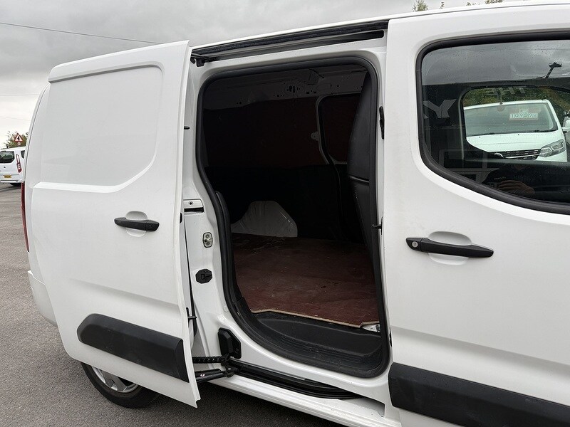 Used Vauxhall Combo 2020 for sale - 76057076: Photo 14