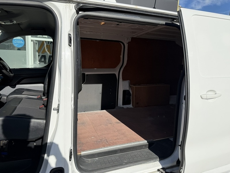 Used Vauxhall Vivaro 2020 for sale - 76106379: Photo 15