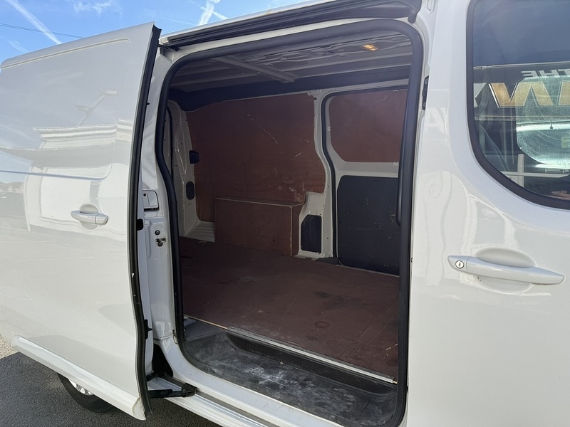 Used Vauxhall Vivaro 2020 for sale - 76106379: Photo 17