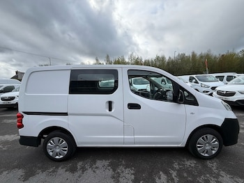 Used Nissan NV200 2018 for sale - 78709400: Photo