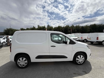 Used Vauxhall Combo 2021 for sale - 75307490: Photo