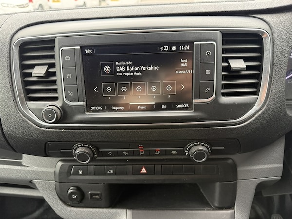 Used Vauxhall Vivaro 2021 for sale - 76057080: Photo 13