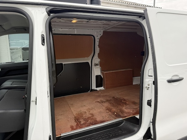 Used Vauxhall Vivaro 2021 for sale - 76057080: Photo 14