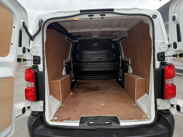Used Vauxhall Vivaro 2021 for sale - 76057080: Photo 15