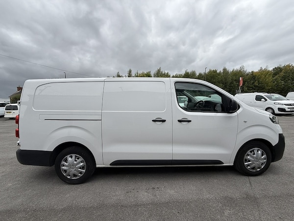 Used Vauxhall Vivaro 2021 for sale - 76057080: Photo 5