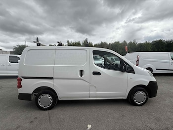Used Nissan NV200 2012 for sale - 75075319: Photo