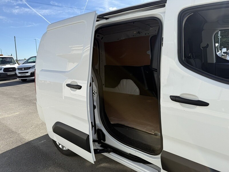 Used Vauxhall Combo 2022 for sale - 76106354: Photo 16