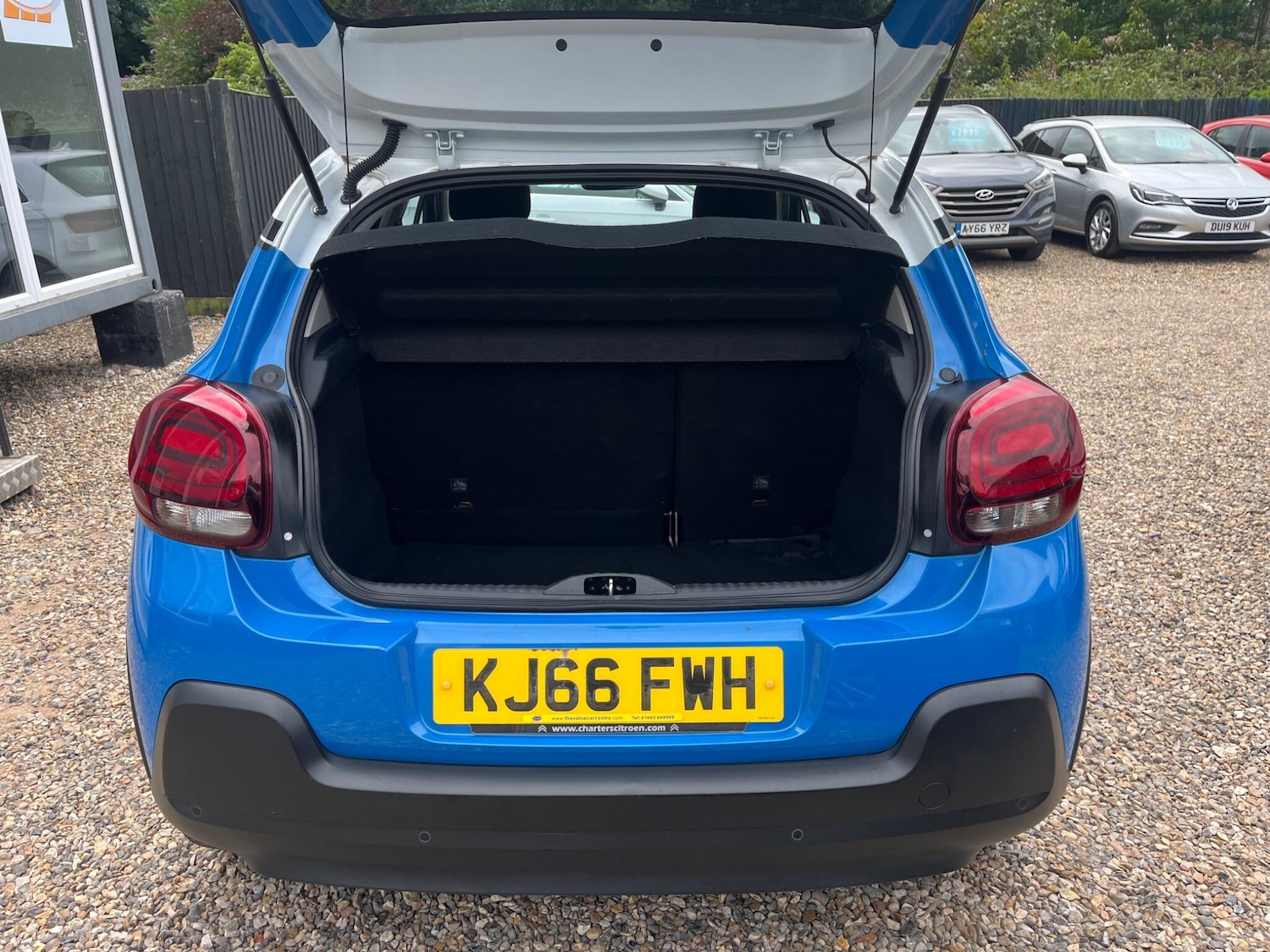 Vehicle 6