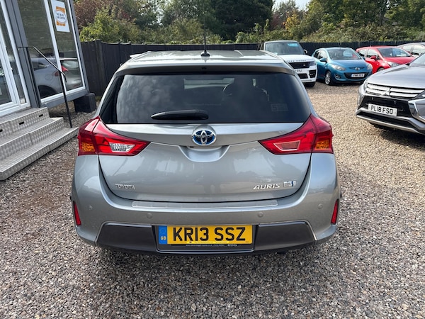 Used Toyota Auris 2013 for sale - 75696173: Photo 4