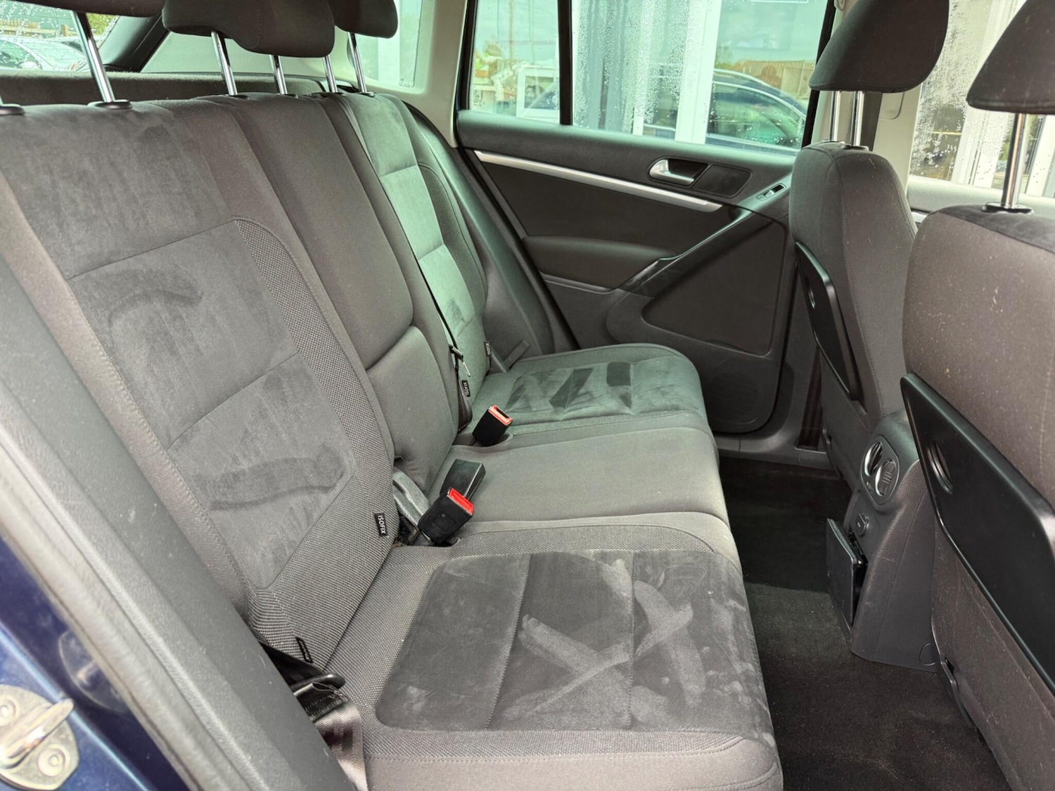 Used Volkswagen Tiguan 2015 for sale - 76108831: Photo 11