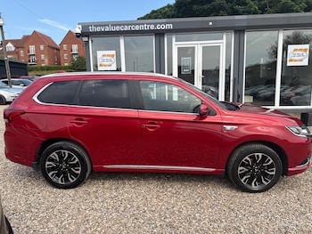 Used Mitsubishi Outlander 2016 for sale - 75838460: Photo
