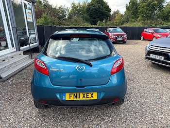Used Mazda Mazda2 2011 for sale - 75808603: Photo