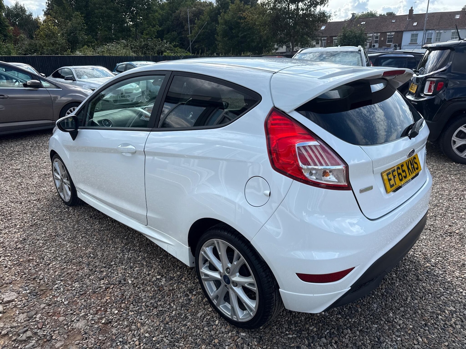 Used Ford Fiesta 2015 for sale - 76060075: Photo 9