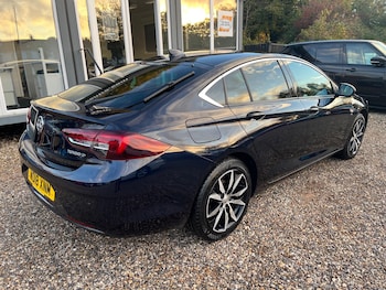 Used Vauxhall Insignia 2018 for sale - 76399248: Photo