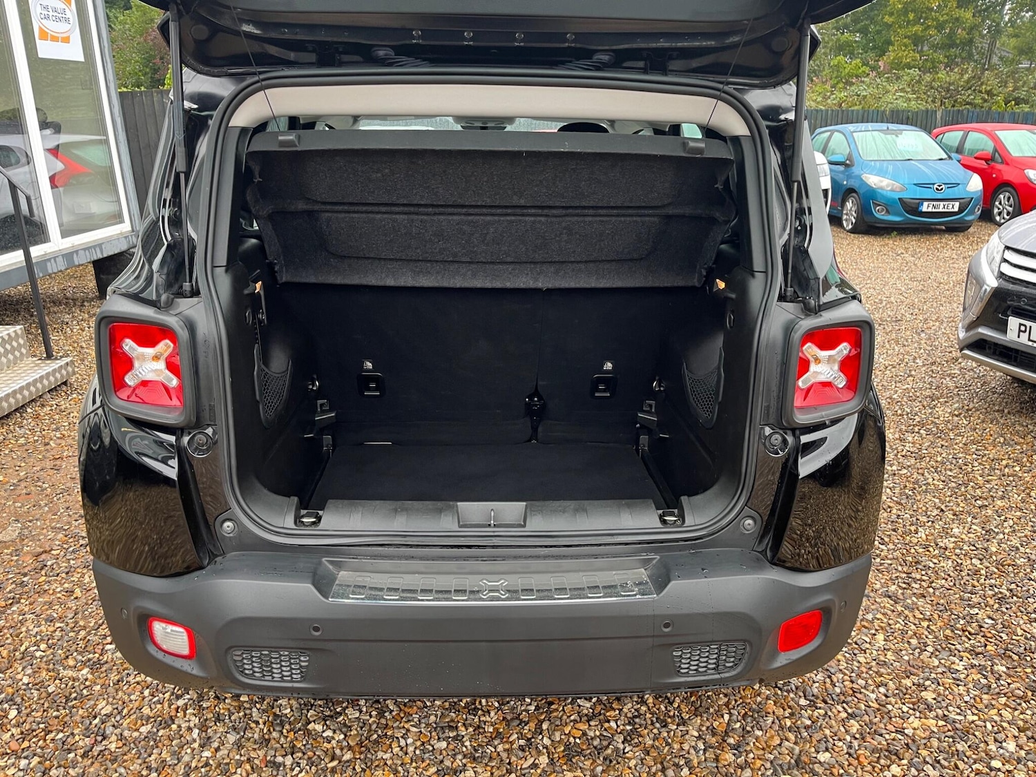 Used Jeep Renegade 2016 for sale - 76136096: Photo 6