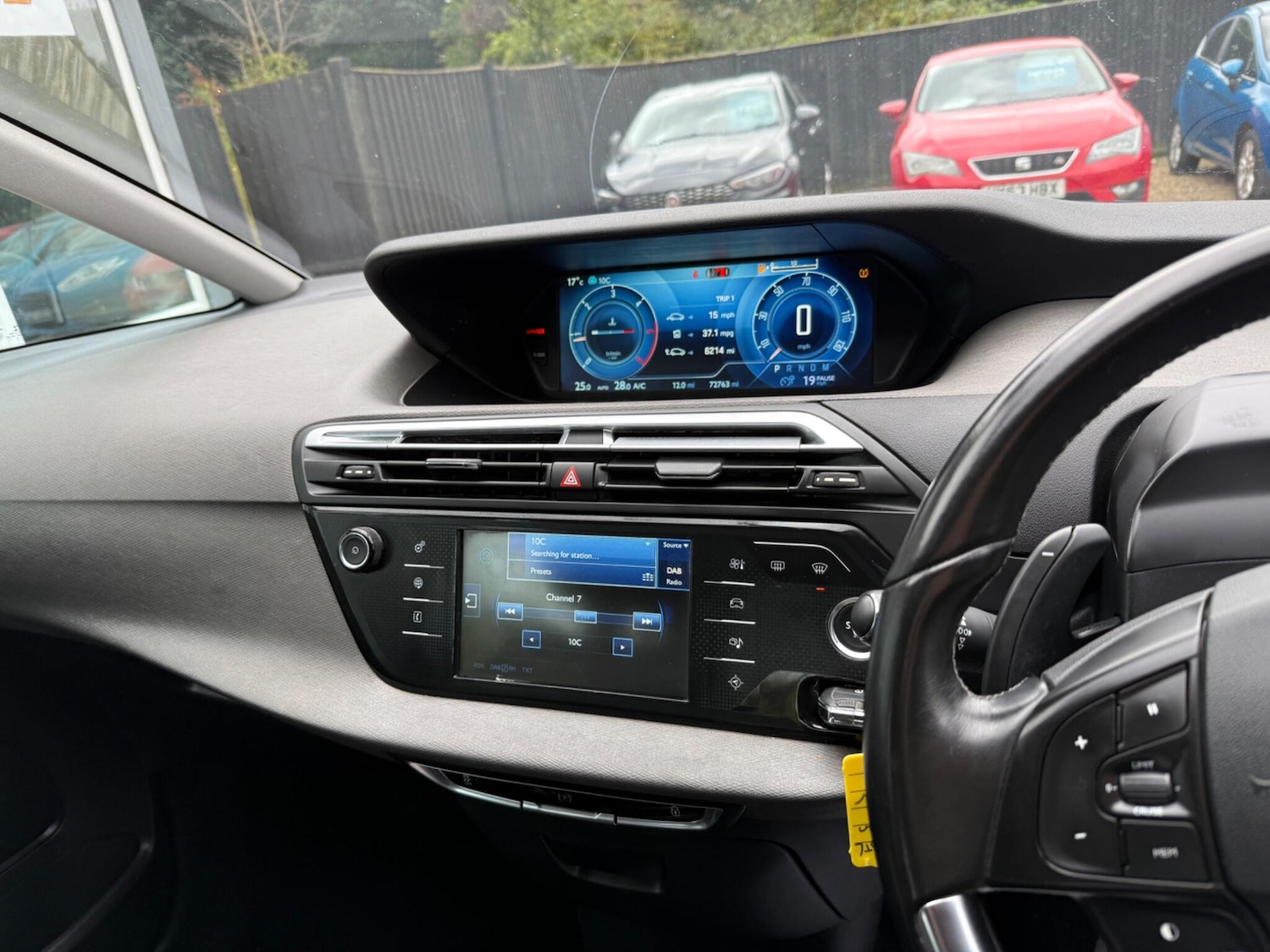 Used Citroen C4 Picasso 2015 for sale - 75623853: Photo 9