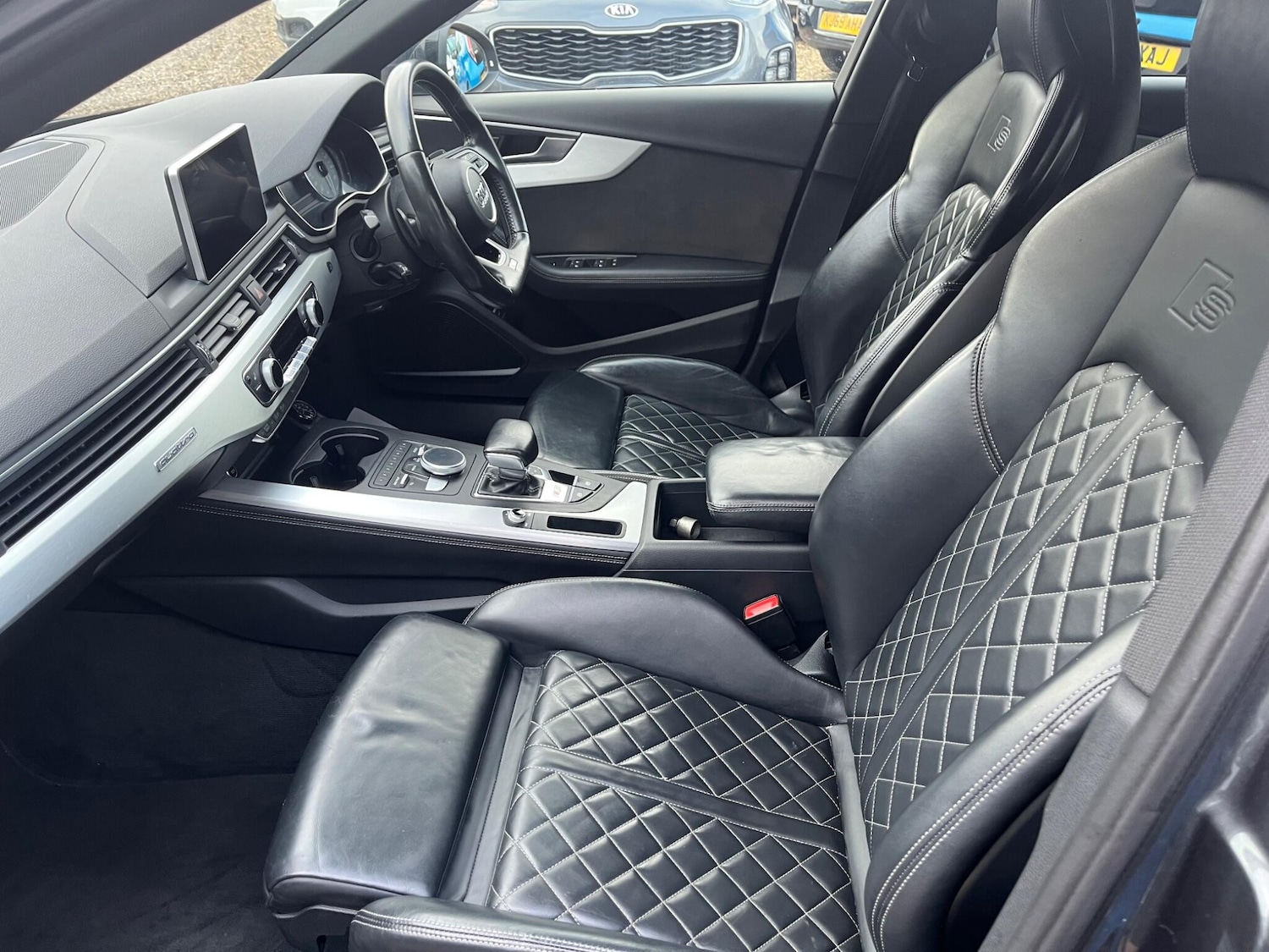 Used Audi A4 2018 for sale - 76850259: Photo 11