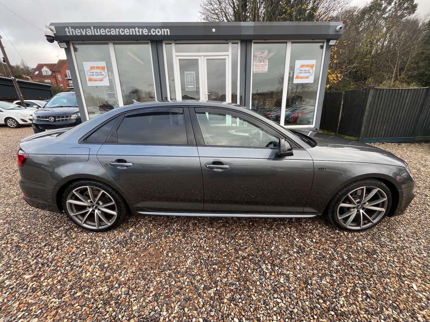 Used Audi A4 2018 for sale - 76850259: Photo 3