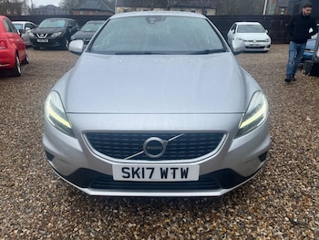 Used Volvo V40 2017 for sale - 78007411: Photo